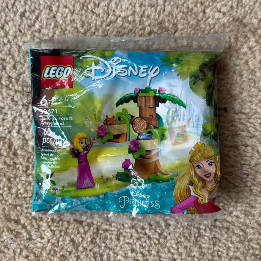 LEGO‎ Disney Sleeping Beauty Princess Polybag Set - Pink, Green, Brown